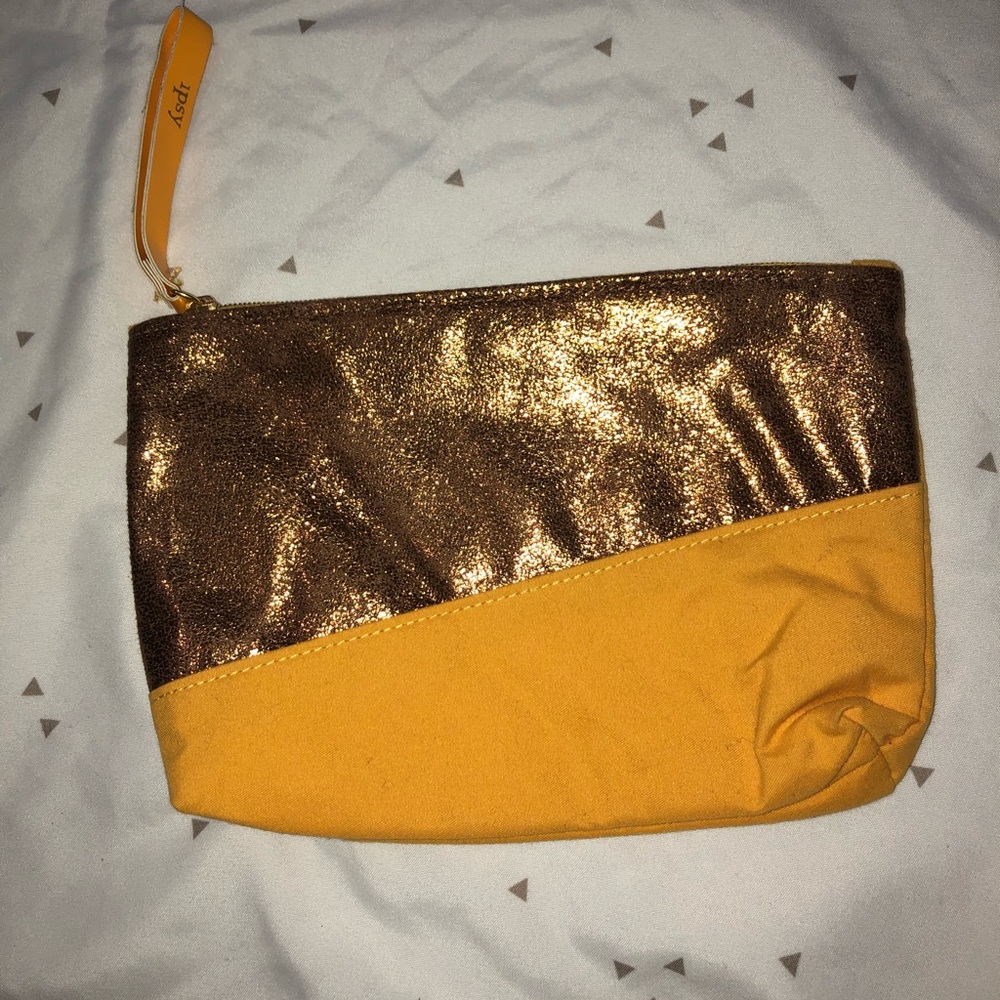 IPSY GLAM BAG